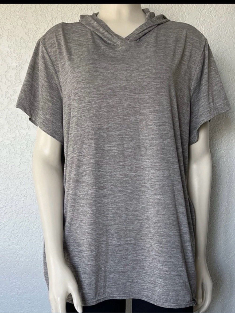 Patagonia Hooded T Shirt Womens Lg Gray Heather Short Sleeve Casual Active
Tee